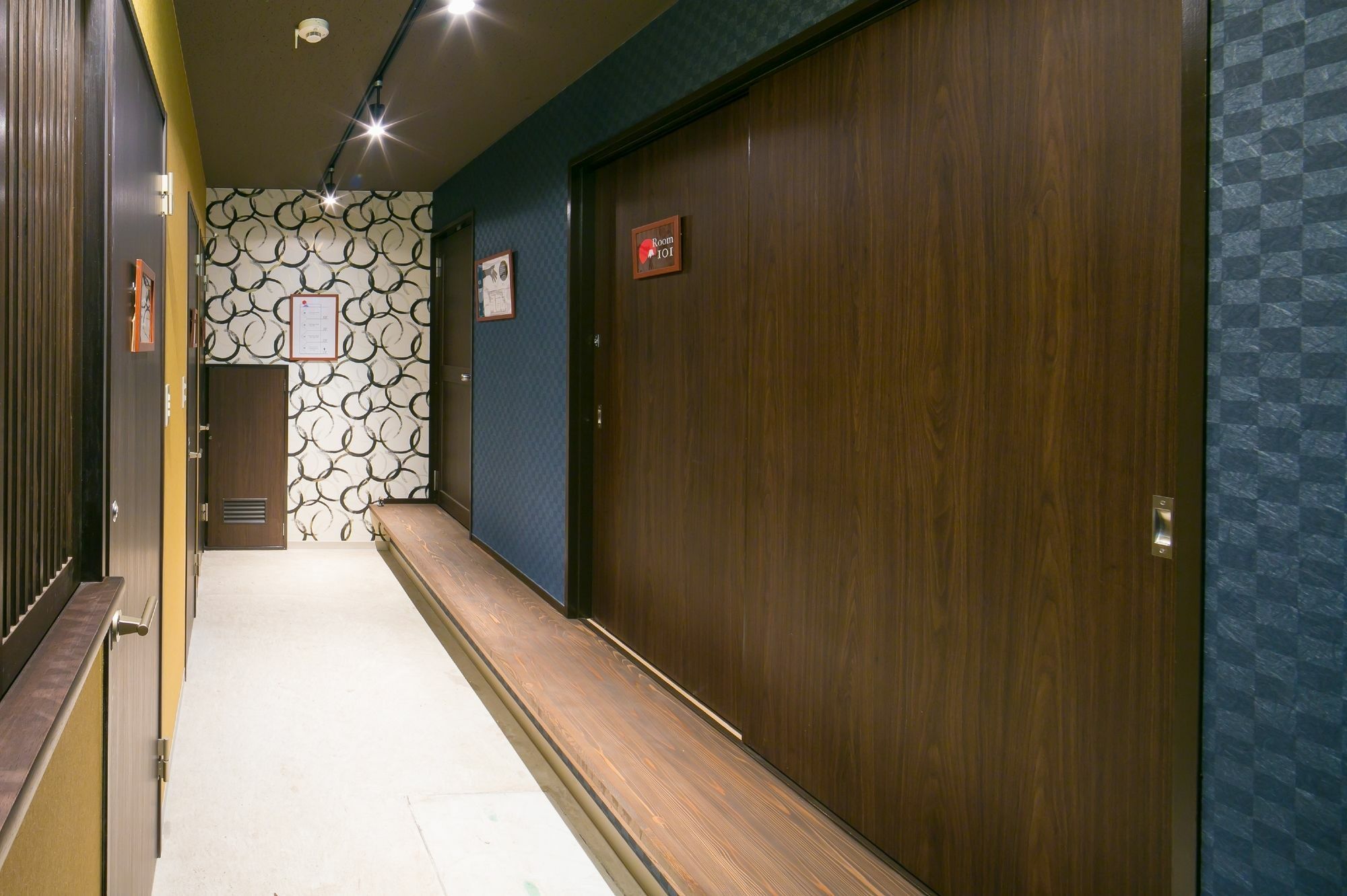Ikidane House Asakusa Hatago Annex Токио Экстерьер фото